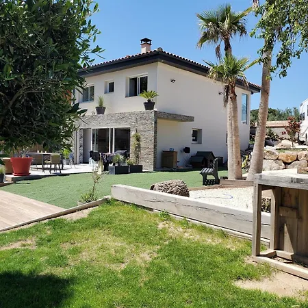 Maison Familiale Avec Piscine